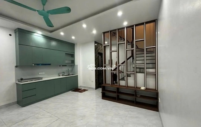 Bán nhà riêng tại Âu Cơ, Xuân La, Tây Hồ, Hà Nội, 11,5 tỷ, 33m2 giá tốt