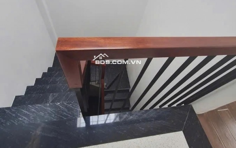 Bán NHÀ 40m2, 9 tỷ, 6PN, 7WC tại Phố Văn Hội, Đức Thắng, Bắc Từ Liêm, Hà Nội