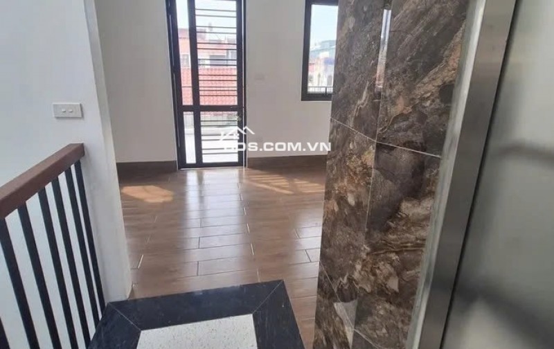 Bán NHÀ 40m2, 9 tỷ, 6PN, 7WC tại Phố Văn Hội, Đức Thắng, Bắc Từ Liêm, Hà Nội