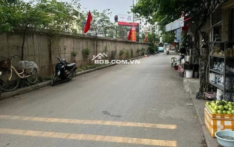 Bán nhà riêng tại Âu Cơ, Xuân La, Tây Hồ, Hà Nội, 11,5 tỷ, 33m2 giá tốt