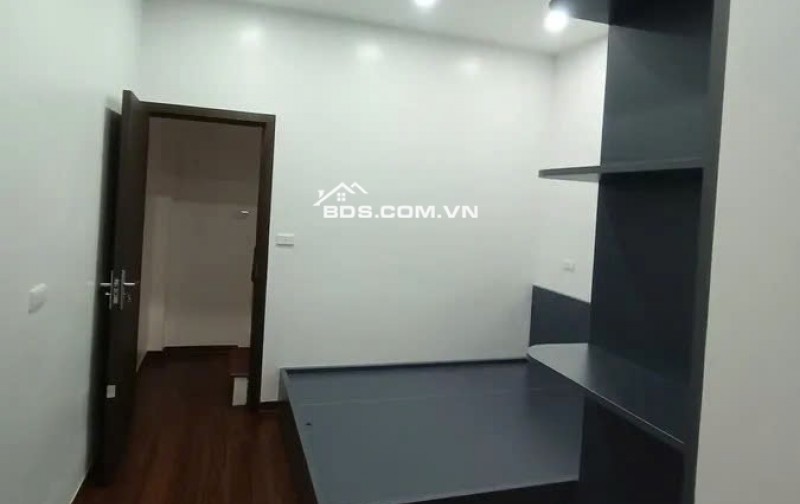 Bán nhà riêng đẹp tại Lê Văn Hiến, 4,65 tỷ, 20m2, 3PN, 4WC, Bắc Từ Liêm, Hà Nội
