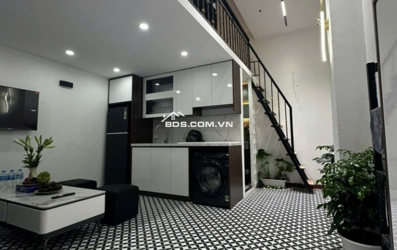 TẬP THỂ T1 - CÁCH MẶT PHỐ 10M - CHỦ TẶNG FULL NỘI THẤT - KHÁCH CHỈ CẦN MANG VALI VỀ Ở