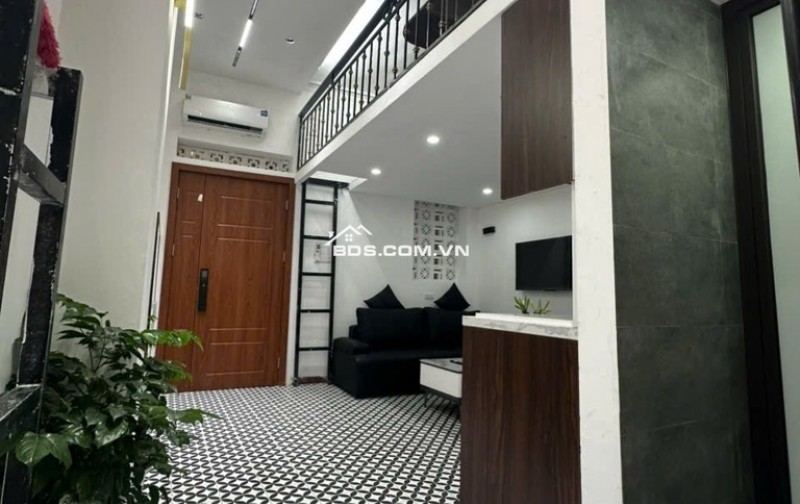 TẬP THỂ T1 - CÁCH MẶT PHỐ 10M - CHỦ TẶNG FULL NỘI THẤT - KHÁCH CHỈ CẦN MANG VALI VỀ Ở