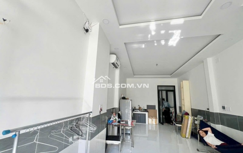 Chính chủ bán nhà 4 tầng tại mã lò- giáp tên lửa
