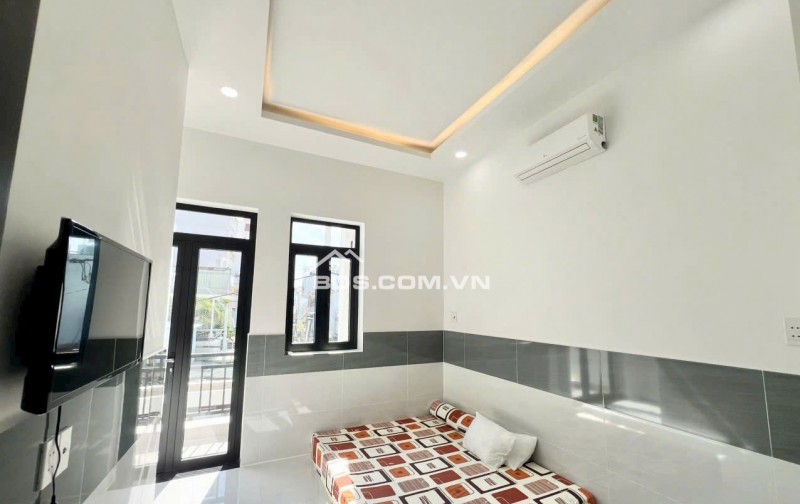 Chính chủ bán nhà 4 tầng tại mã lò- giáp tên lửa