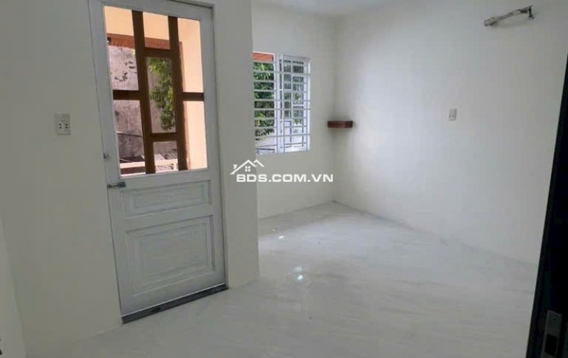 Chính chủ gửi bán nhà 2 tầng - bình tân 95// đường số 10