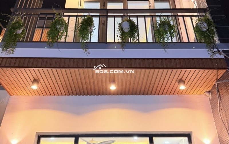 Bán nhà 2T,5.4×7, Nguyễn Đình Chiểu,phú nhuận giá 5.38 tỷ