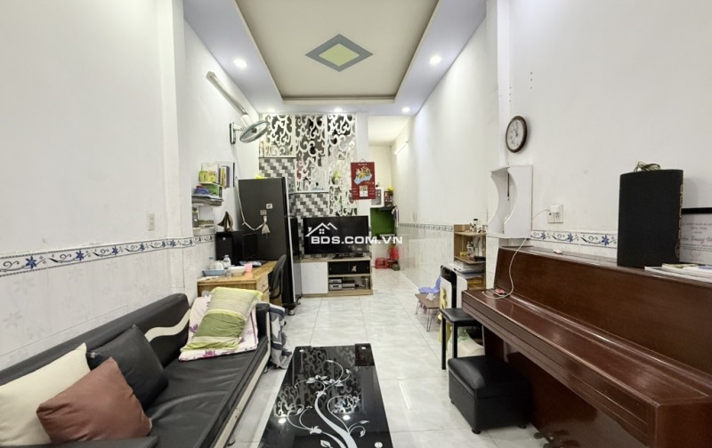 VỊ TRÍ ĐẸP NHẤT GÒ VẤP LÚC NÀY - NGAY CÔNG VIÊN LÀNG HOA - ĐƯỜNG SỐ 3 P9 GV - 30M (3x10) VUÔNG HƠN 3 TỶ
