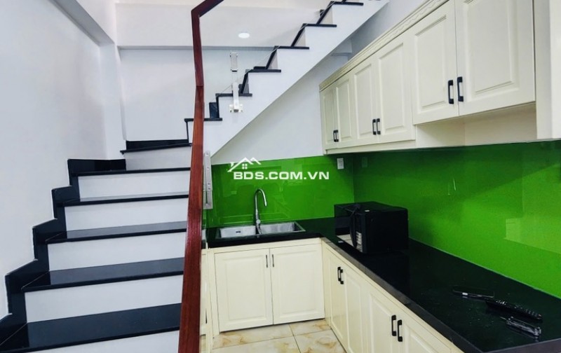 SIÊU PHẨM NHÀ ĐẸP FULL NỘI THẤT - THÔNG TỨ TUNG - 50M2 - SỔ ĐẸP - HÀNG HIẾM TRONG PHÂN KHÚC