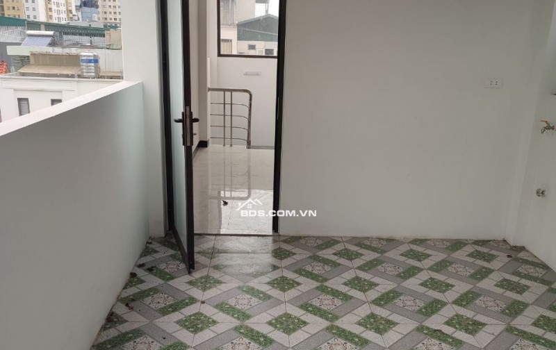 Siêu phẩm Nhà Liền Kề 5 tầng chưa đến 8 tỷ, Kiến Hưng, diện tích sử dụng 80m2