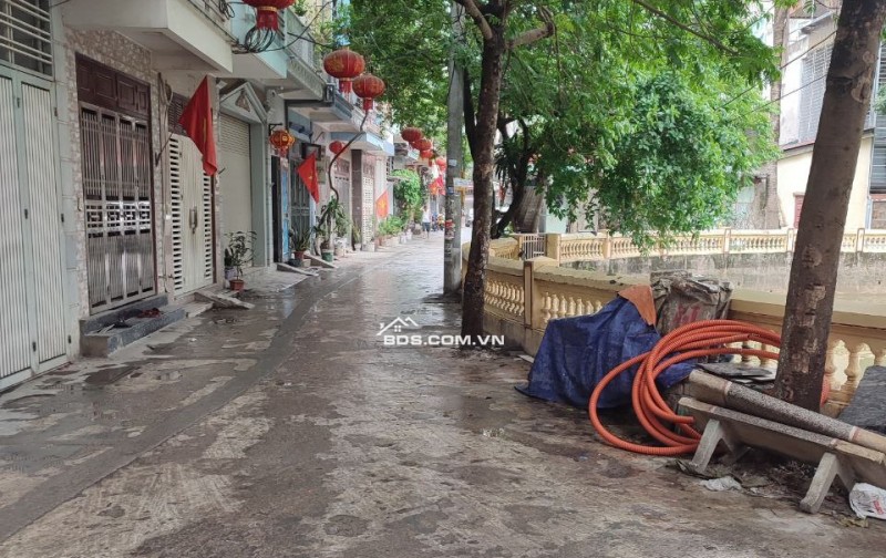 Siêu phẩm Nhà Liền Kề 5 tầng chưa đến 8 tỷ, Kiến Hưng, diện tích sử dụng 80m2