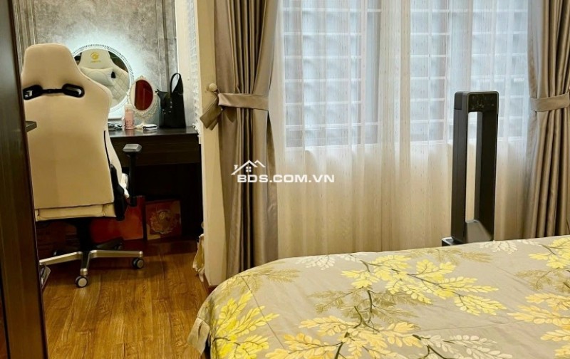 5 TẦNG 3 NGỦ - NGÕ BA GÁC - 2 THOÁNG - 40M MẶT PHỐ