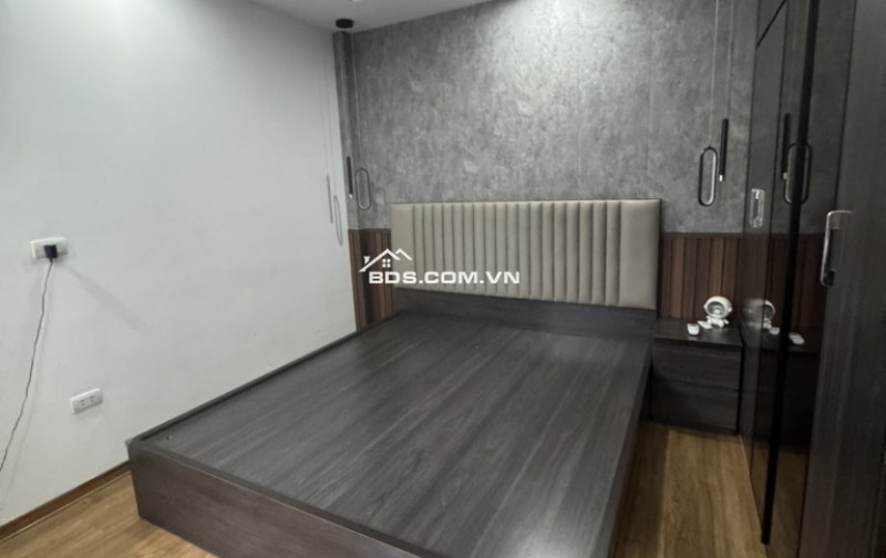 5 TẦNG 3 NGỦ - NGÕ BA GÁC - 2 THOÁNG - 40M MẶT PHỐ