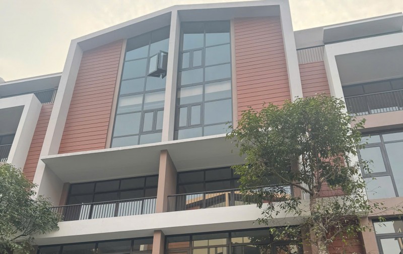 BÁN BIỆT THỰ LIỀN KỀ TẠI VINHOMES OCEAN PARK 3 GIÁ CHỈ BẰNG 1 CĂN CHUNG CƯ NỘI ĐÔ
