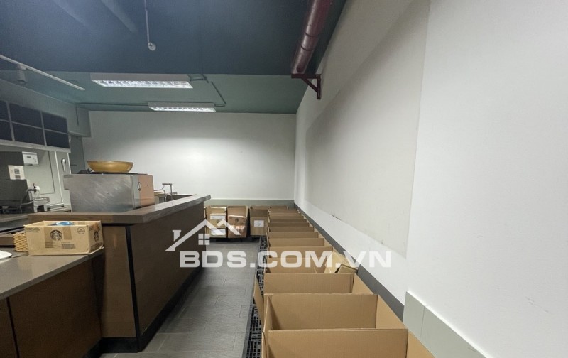 CHO THUÊ VĂN PHÒNG OFFICE HOẶC KINH DOANH KHU VỰC GẦN STARBUCKS PHÚ MỸ HƯNG/ CHUNG CƯ THE PANORAMA