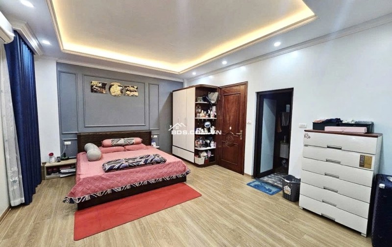 NHÀ MỚI ĐẸP - LÔ GÓC - NGÕ THÔNG - GARA Ô TÔ - 3 BƯỚC RA MẶT PHỐ - SAU QUY HOẠCH RA MẶT PHỐ