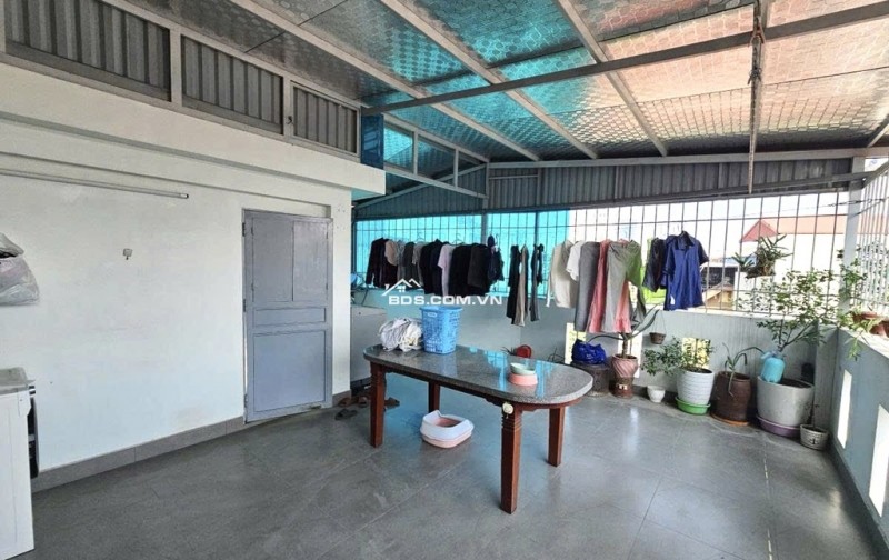 NHÀ MỚI ĐẸP - LÔ GÓC - NGÕ THÔNG - GARA Ô TÔ - 3 BƯỚC RA MẶT PHỐ - SAU QUY HOẠCH RA MẶT PHỐ