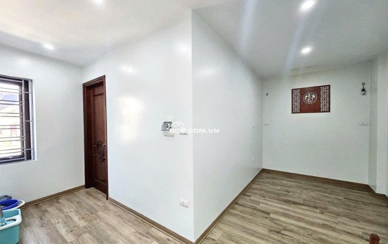 NHÀ MỚI ĐẸP - LÔ GÓC - NGÕ THÔNG - GARA Ô TÔ - 3 BƯỚC RA MẶT PHỐ - SAU QUY HOẠCH RA MẶT PHỐ