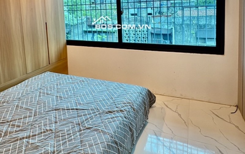 CĂN HỘ TẬP THỂ KHU LÕI ĐỐNG ĐA - PHÒNG NÀO CŨNG RỘNG THOÁNG - Ô TÔ ĐỖ NGAY TOÀ