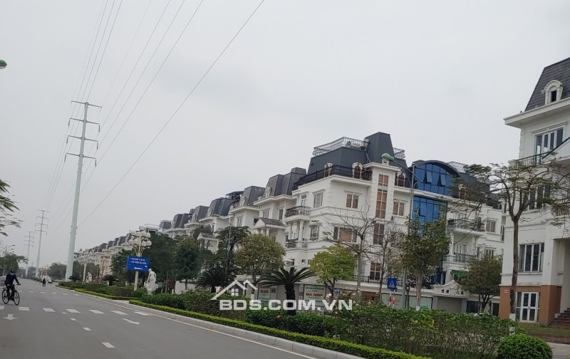 Bán căn biệt thự NV2 LIDECO view khu vui chơi công viên, 2 mặt thoáng – địa điểm vàng phía Tây Hà Nội