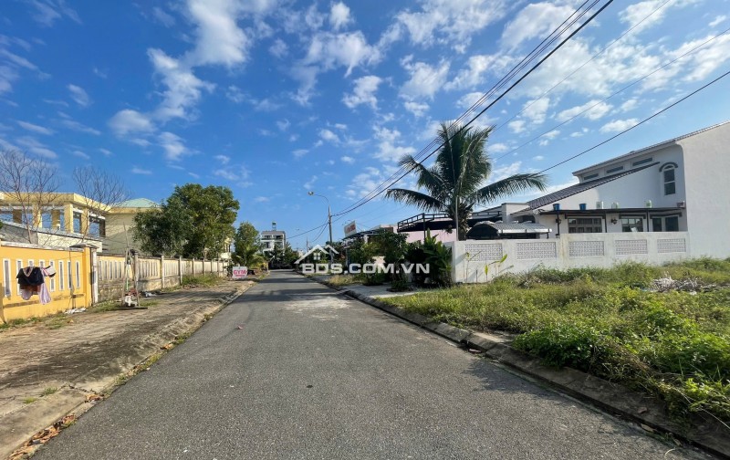 Cần bán lô gần bãi tắm Hà My Điện Dương giá đầu tư