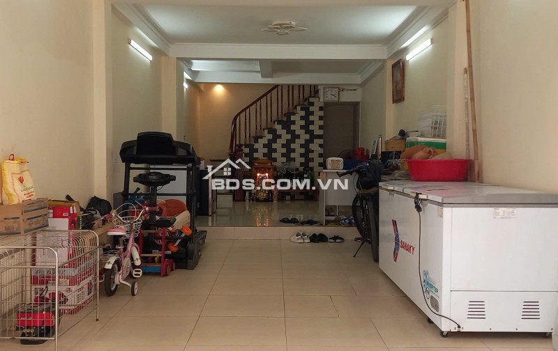 Bán nhà TT Trạm Trôi, 4 Tầng x 43m2, Kinh Doanh, Ô Tô Tránh
