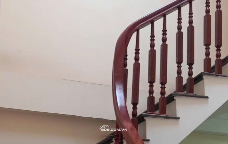 Bán nhà TT Trạm Trôi, 4 Tầng x 43m2, Kinh Doanh, Ô Tô Tránh