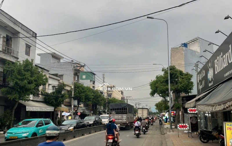 Bán nhà mặt tiền 6 tầng 6x30m giá 15 tỷ Đường Nguyễn Thị Sóc
