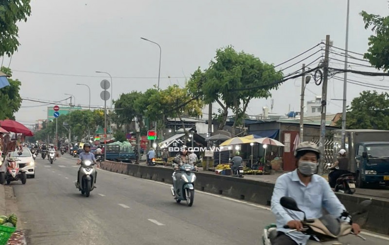 Bán nhà mặt tiền 6 tầng 6x30m giá 15 tỷ Đường Nguyễn Thị Sóc