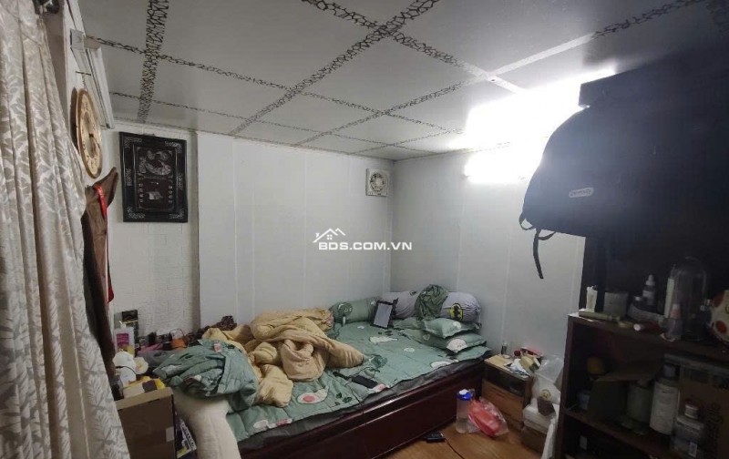 Nhà Phố Nguyễn Hữu Huân 38m 2 ngủ thoáng đẹp 2.6 tỷ.
