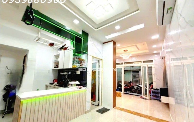 10m ra MT khu VIP Phan Xích Long - 38m2 - Chỉ 5Tỷ TL.
