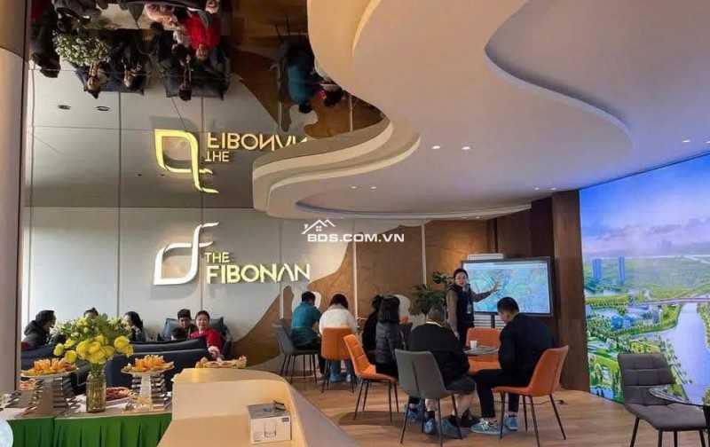 Chung cư The Fibonan Trong KĐT Ecopark, KĐT Ecopark cạnh biệt thự Vườn Mai, đường Phố Cúc thuộc giai đoạn 1 của dự án Ecpark