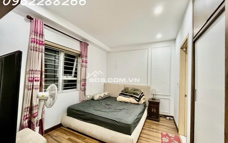 Bán gấp nhà lk tại KĐT Văn Phú, 10,7 tỷ, 35m2, 5T thang máy Hà Đông