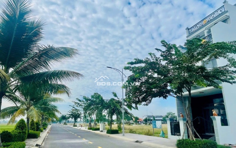 SIÊU PHẨM BĐS LONG AN ĐÓN ĐẦU SÓNG PHÍA TÂY