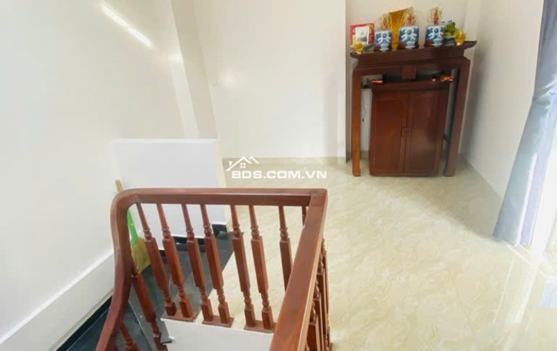 BÁN NHÀ BÙI XƯƠNG TRẠCH, DT 35M 5 TẦNG 7.XX TY TRƯƠNG CHỢ VÀI BƯỚC CHÂN
