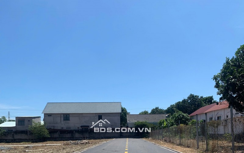 Đất nền chính chủ khu vực chợ Tân Hòa - Phú Mỹ, BRVT