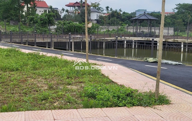 SIÊU PHẨM CAO CẤP ĐẾN TỪ LA GIÁN CỔ ĐÔNG SƠN TÂY HÀ NỘI