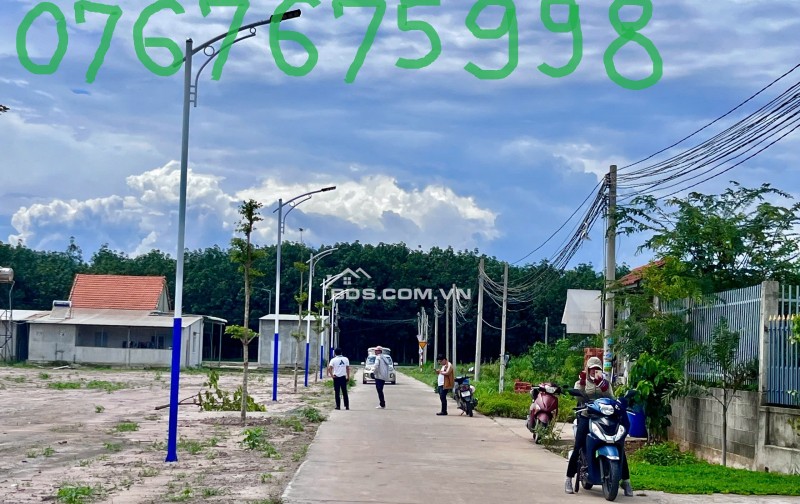 CẦN TIỀN BÁN GẤP LÔ ĐẤT Ở ĐÔ THỊ 200M², GIÁ CHỈ 600 TRIỆU Ở CHƠN THÀNH