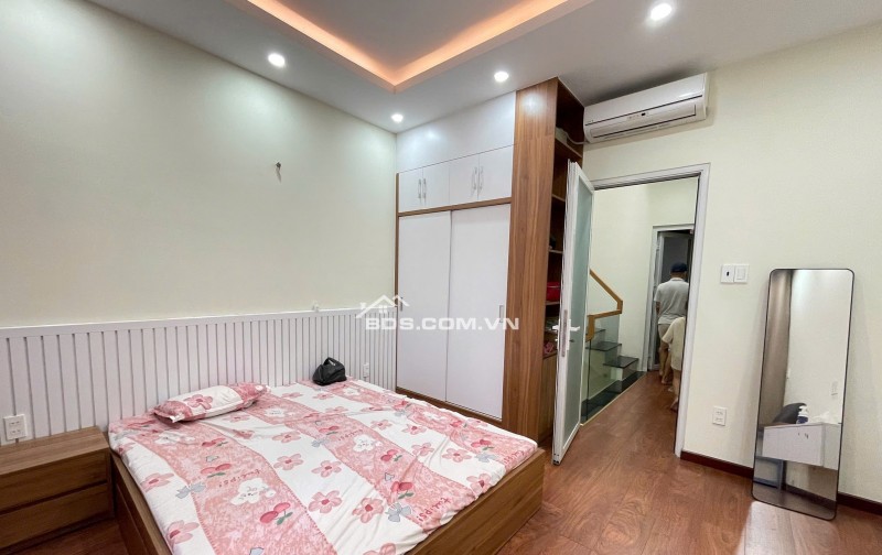 BÁN NHÀ 16 ĐƯỜNG DC 5, SƠN KỲ, TÂN PHÚ: DT 56M2 (1T2L) SHR CHỈ 8.6 TỶ. LH:0901777379.