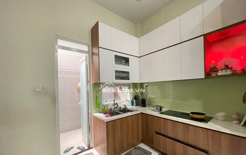 BÁN NHÀ 16 ĐƯỜNG DC 5, SƠN KỲ, TÂN PHÚ: DT 56M2 (1T2L) SHR CHỈ 8.6 TỶ. LH:0901777379.