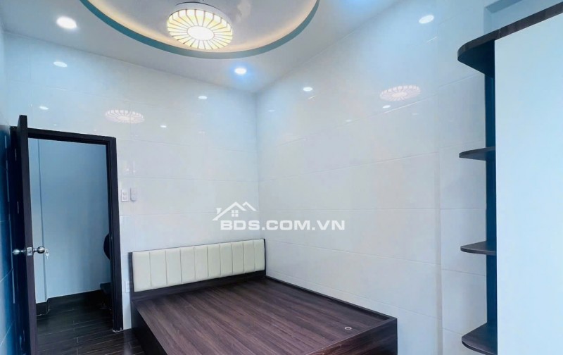 Nhà mặt tiền đường Đỗ Thị Lời, đang cho thuê, 4 tầng, 5,2 tỷ