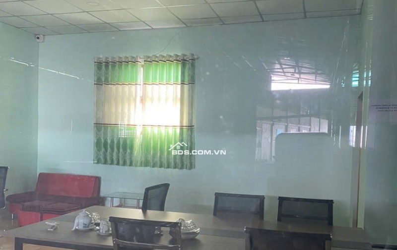 BÁN NHÀ XƯỞNG MẶT TIỀN TỈNH LỘ DT879, 2300M2 SẴN SHR CHỈ 20 TỶ. LH:0938898920 – 0938702006.