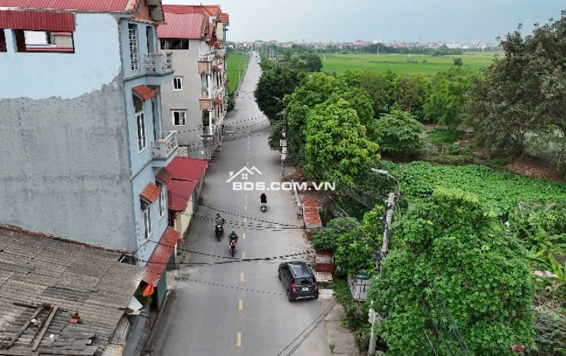 4 Lô full thổ cư diện tích từ 66 - 76m2 oto vào tận đất, Cách trục chính 15m