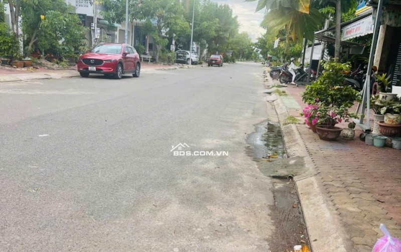 BÁN HOẶC CHO THUÊ CĂN HỘ MẶT PHỐ NGUYỄN THẾ LÂM - PHÚ THỦY - PHAN THIẾT: 7 TỶ - SỔ HỒNG CHÍNH CHỦ - VỊ TRÍ VÀNG KẾ BÊN CÔNG VIÊN VÕ VĂN KIỆT