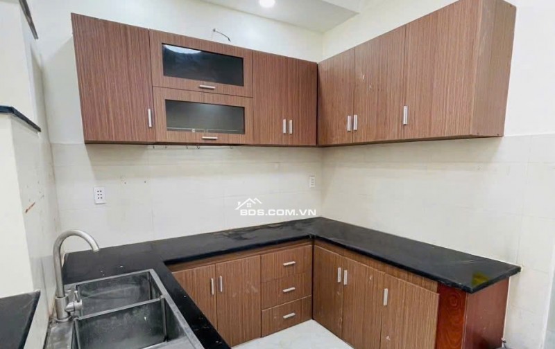 NHÀ ĐẸP ÂU DƯƠNG LÂN – 5 TẦNG – 5PN – NỞ HẬU – SỔ RIÊNG – CHỈ 6.X TỶ