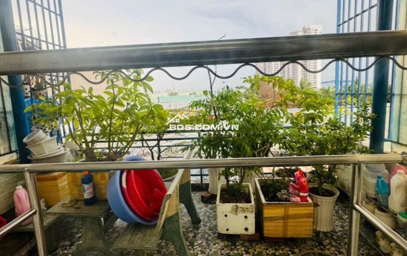 BÁN NHÀ ĐẸP 1/ - TRẦN ĐẠI NGHĨA - 42M2 (4X10.5M) - 3 TẦNG - 3PN - HẺM 3M - 4 TỶ.