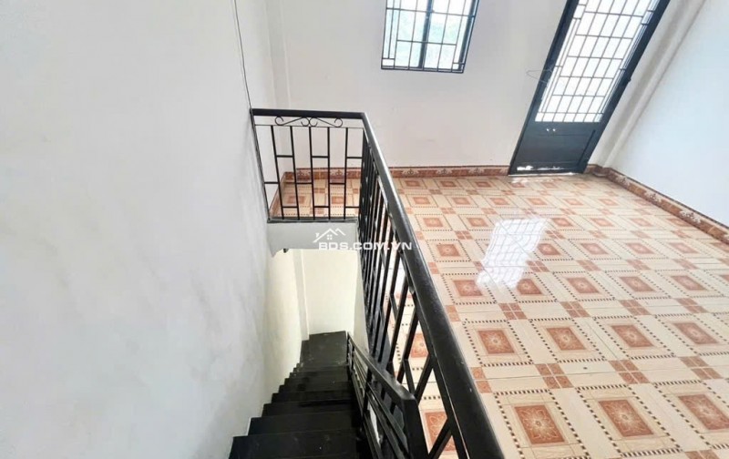 CHÍNH CHỦ BÁN NHÀ 2 TẦNG - HƯƠNG LỘ 2 - 64M2 (4X16M)- HẺM XE TẢI - NHỈNH 4 TỶ XÍU XIU .