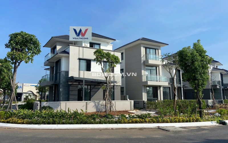 Bán nhà phố biệt thự Trung tâm quận 2 - Tp. Hồ Chí Minh
