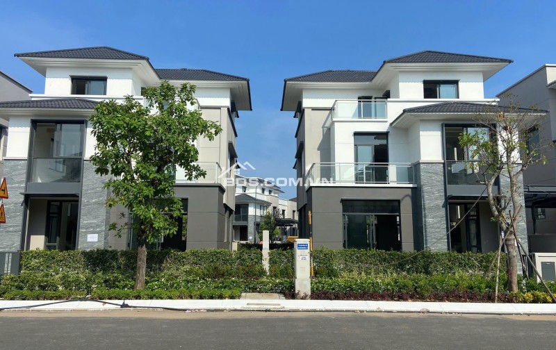 Bán nhà phố biệt thự Trung tâm quận 2 - Tp. Hồ Chí Minh