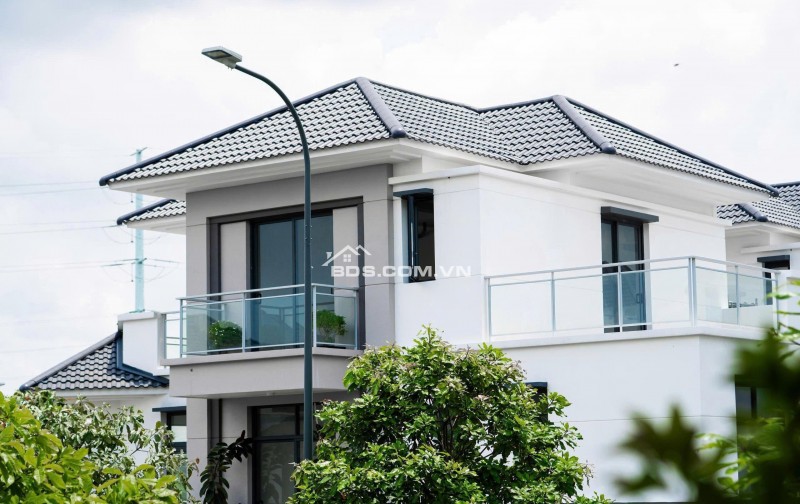 Bán nhà phố biệt thự Trung tâm quận 2 - Tp. Hồ Chí Minh